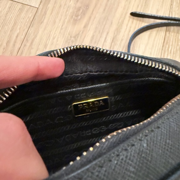 Prada mini camera bag - Picture 5 of 7